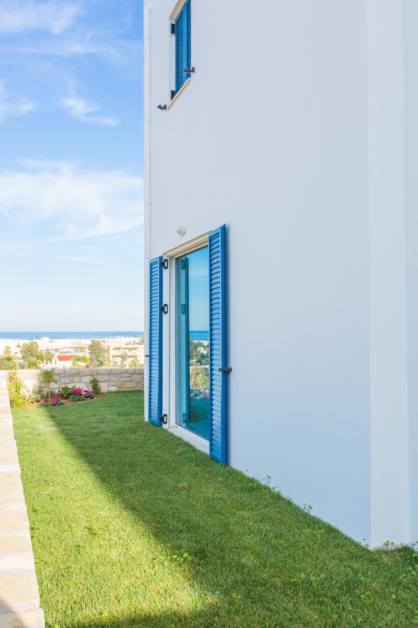 Triton Sea View Villa Jeorjúpoli Kültér fotó