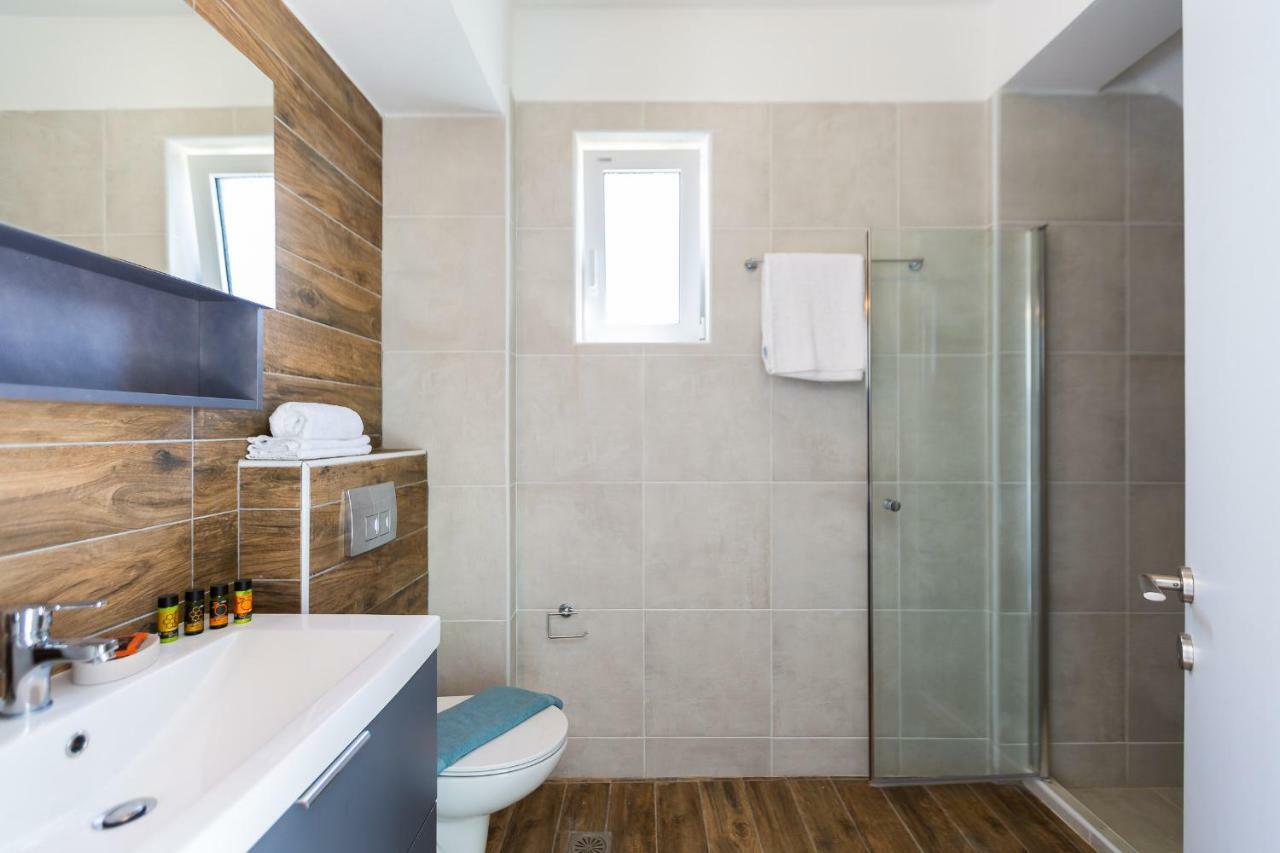 Triton Sea View Villa Jeorjúpoli Kültér fotó